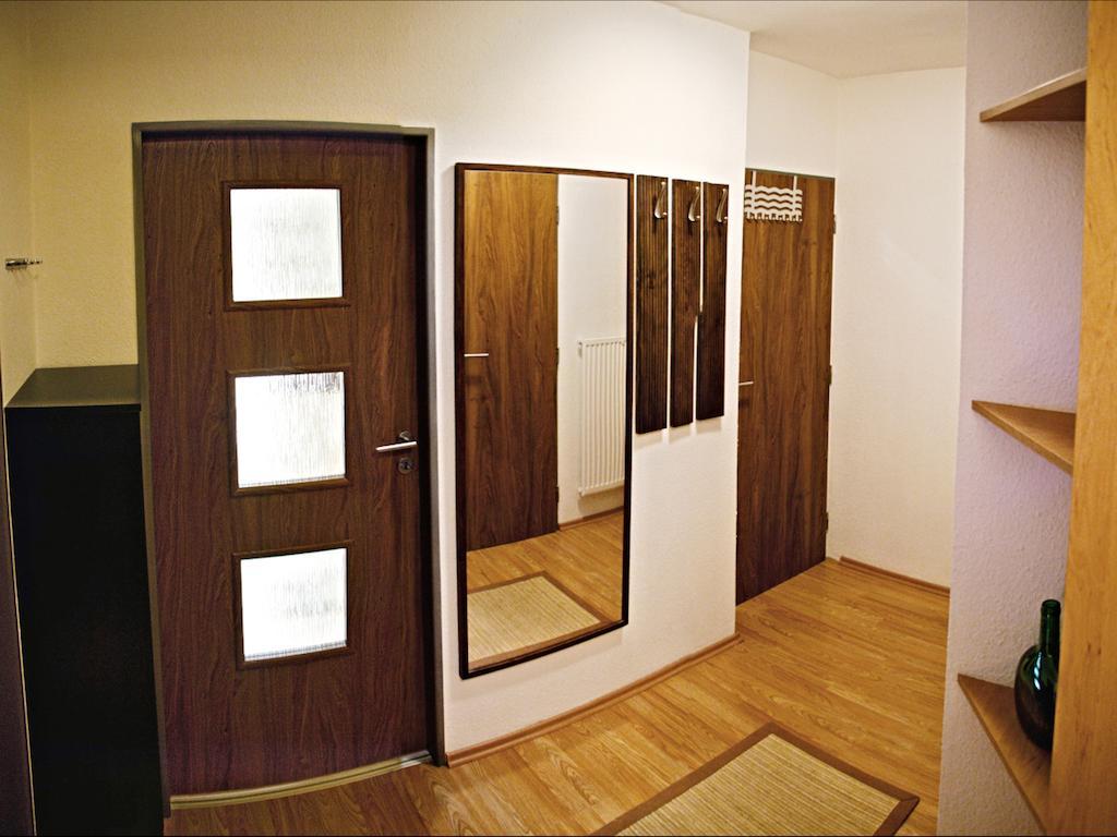 Apartment Pod Sychrovem Praga Quarto foto